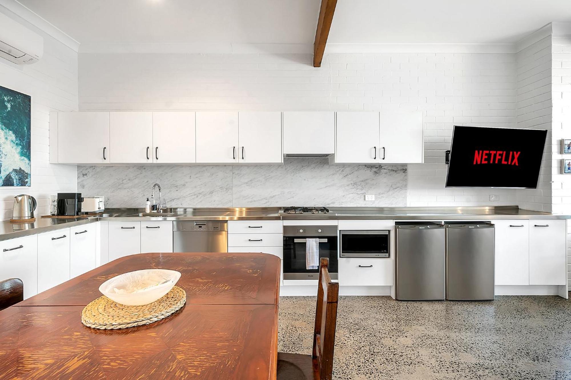 סידני Upscale Cliffside Studio With Ocean Views North Bondi מראה חיצוני תמונה
